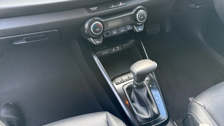 Kia Rio 1.4 3 5dr Auto [6 Speed] Petrol Hatchback